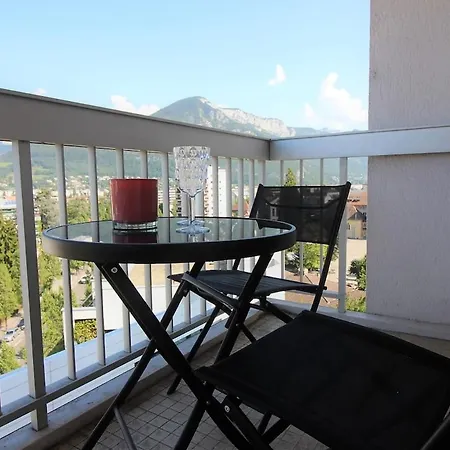 Apartment Mont Royal Balcon Vue Imprenable Sur Les Montagnes